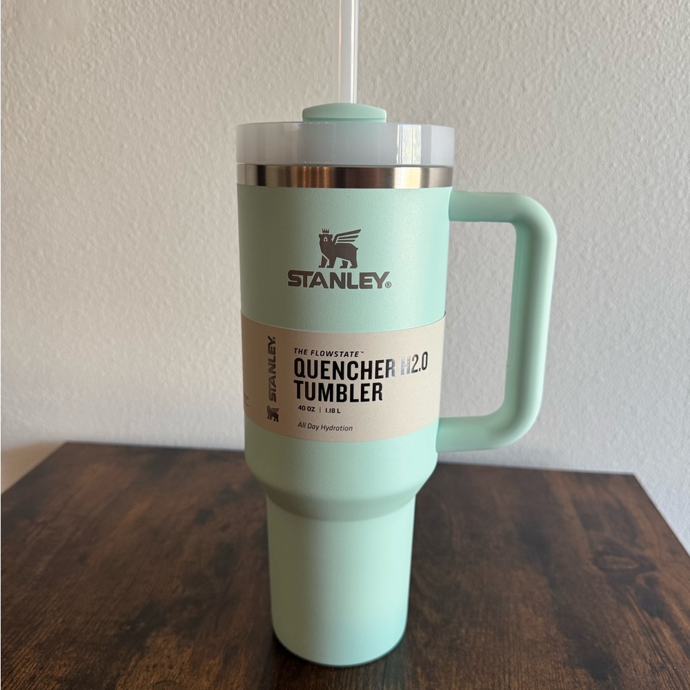 Stanley Quencher Tumbler H2.0